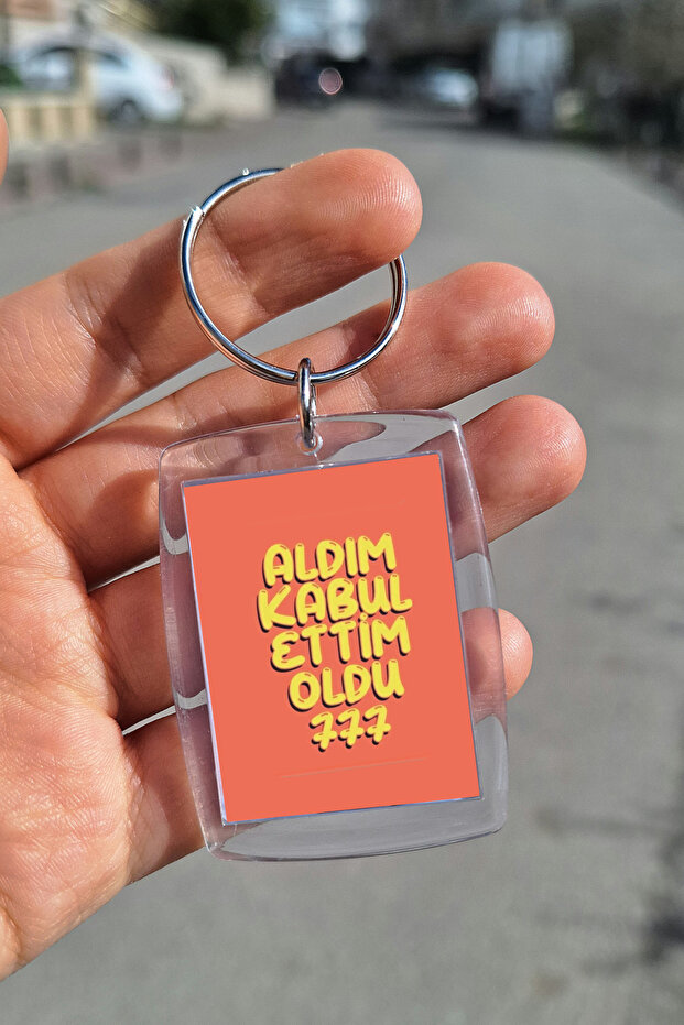 سلسلة مفاتيح بإطار شفاف - 777 - 2