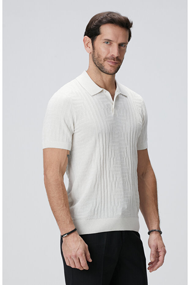 Kırık Beyaz Triko Kazak - 4