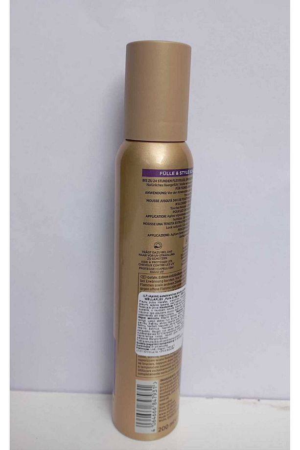 Wellaflex Fülle & Style 5 Ultra Starker Halt 200 ml. - 2