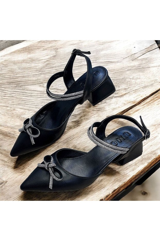 Stone Detailed Pointed Toe Short Heel Daily Evening Dress Shoes