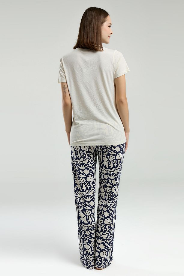 Kadın Bej Desenli Cepli Kısa Kollu Pijama Takımı R.O.8.9.Z.E.7.3..L.T. - 5