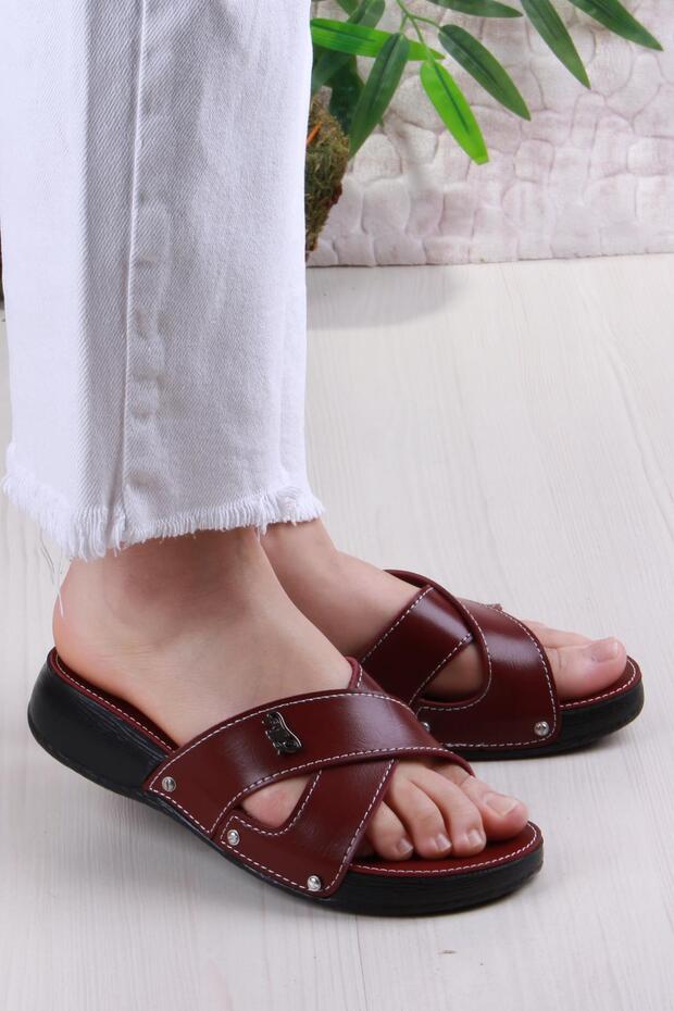 Elis 1005 Comfortable Cross Banded Orthopedic Women's Slippers