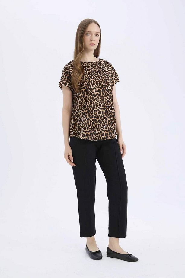 Regular Fit Leopar Desenli Bisiklet Yaka Kısa Kollu Bluz E7038ax25sp - 2