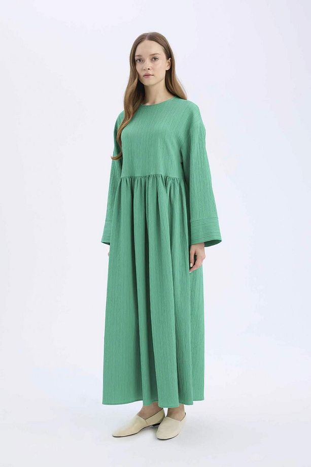 Regular Fit Bisiklet Yaka Gofre Dokulu Uzun Kollu Maxi Elbise E6597AX25SP - 4