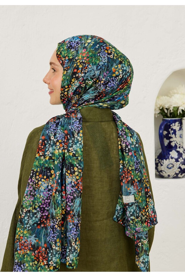 شال رامي منقوش باللون الأسود - 8