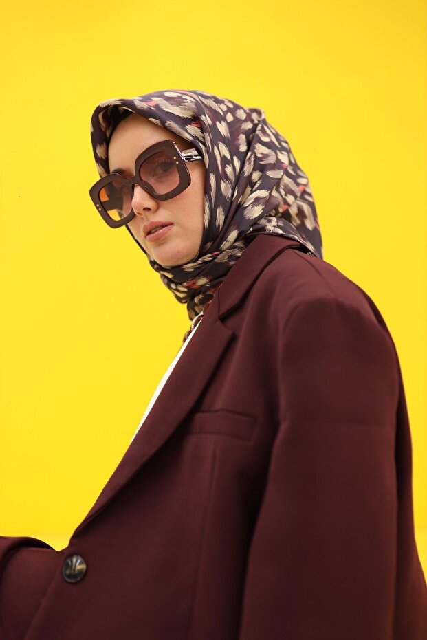 وشاح حريري Twill 11451-26