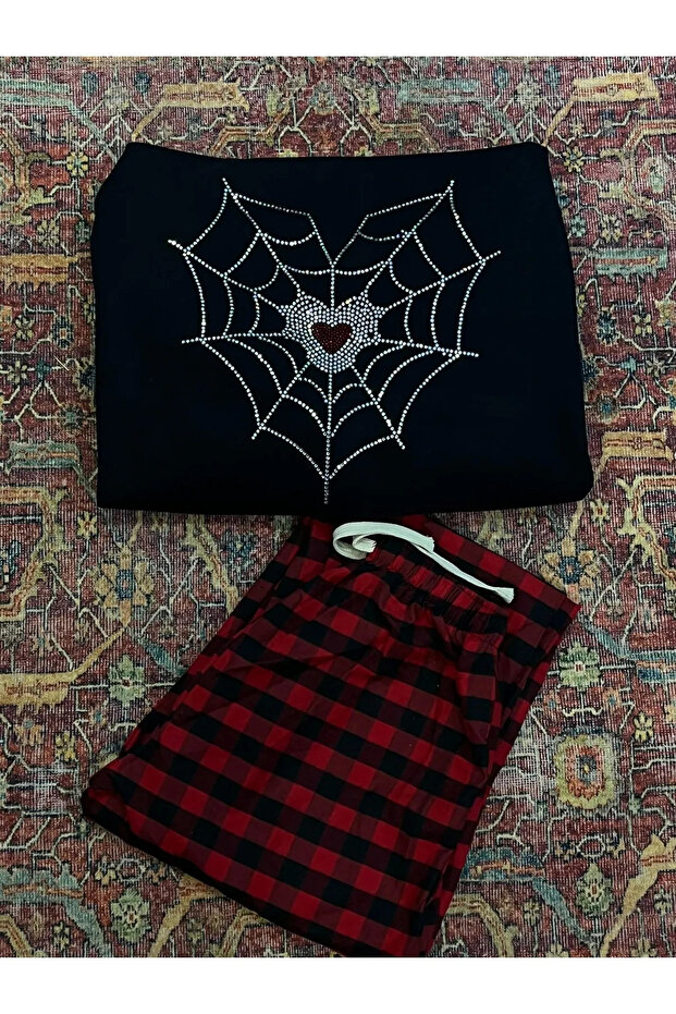 بنطال رياضي ذو مربعات حمراء - 4