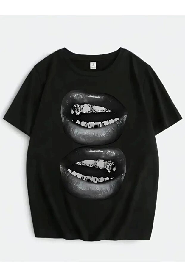 Two Lips Print Detailed Oversize Unisex Short Sleeve Tshirt