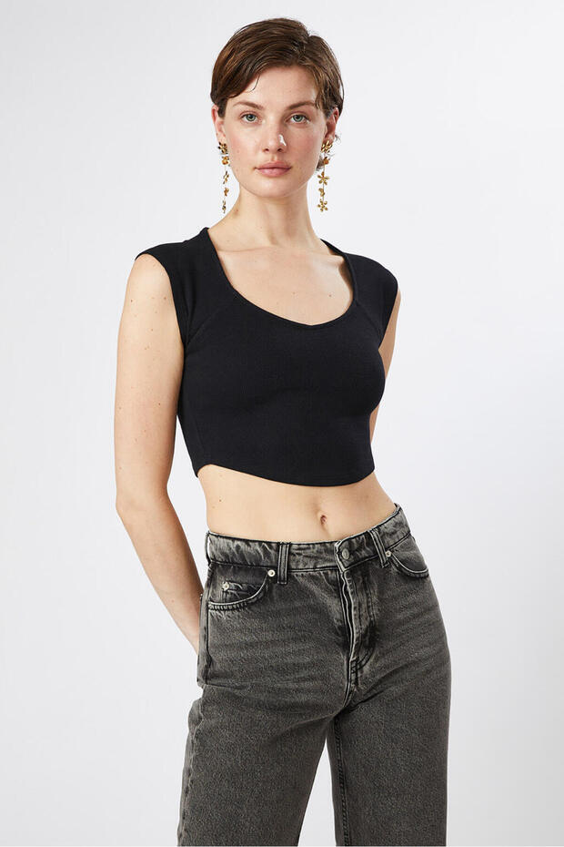 V Yaka Croptop - 2