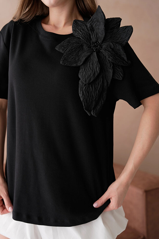 Gül Aksesuarlı Basic T-Shirt - 3