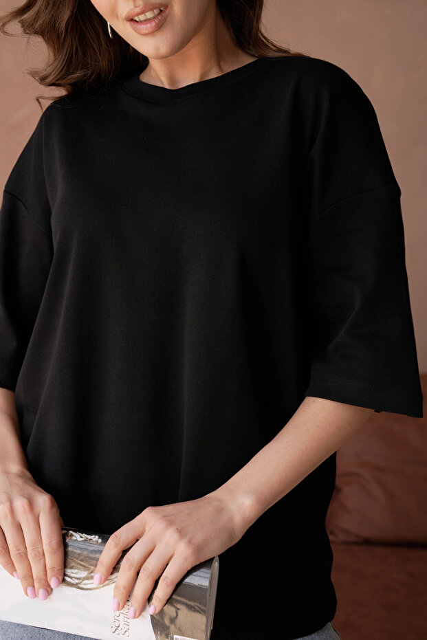 Casual Basic T-Shirt - 2