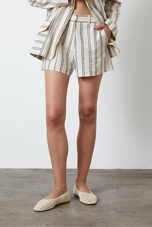 Çizgili Mini Şort - 3
