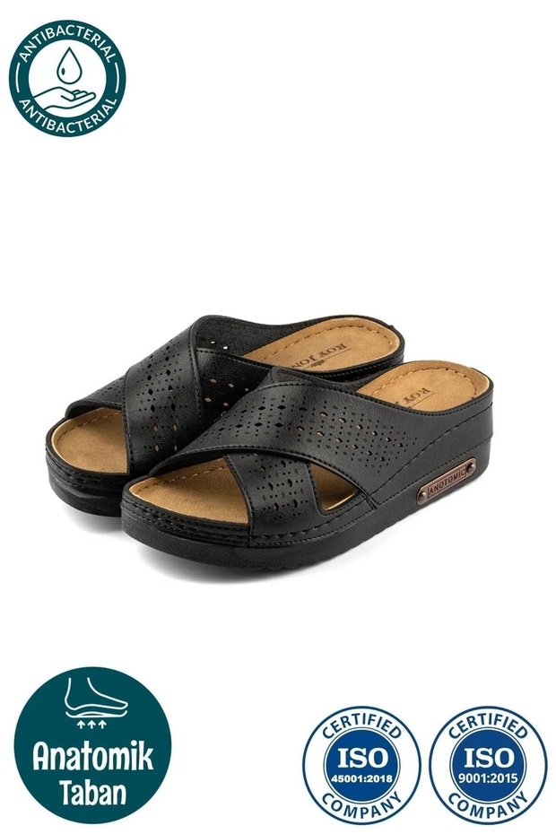 Women's Orthopedic Soft Sole Non-Sweating Double-Strap Perforated Straw Comfortable Mother Indoor and Outdoor Slipper