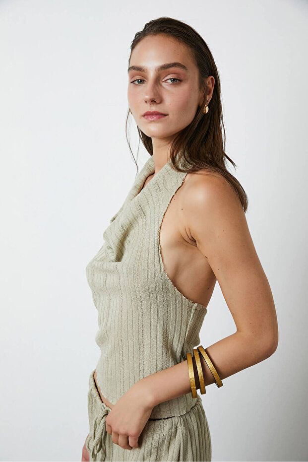 Sırt Dekolte Bohem Bluz - 1