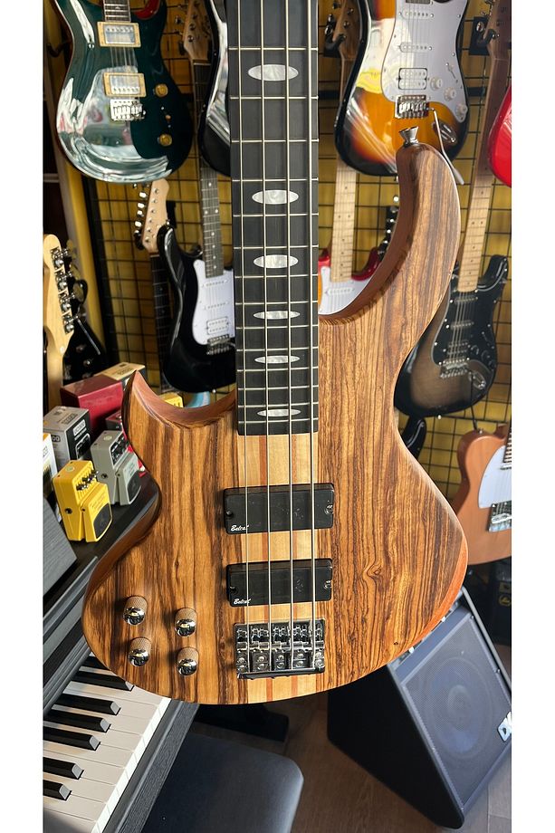 4 Telli Solak Bass Gitar Profesyonel Seri Ağaç Bas Gitar - 1