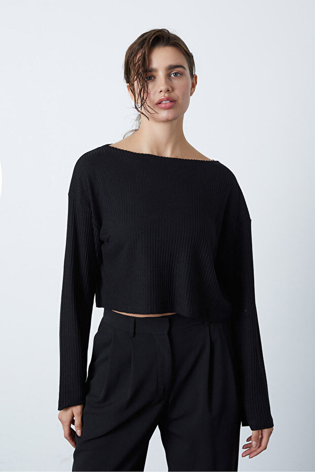 Kayık Yaka Body - 3