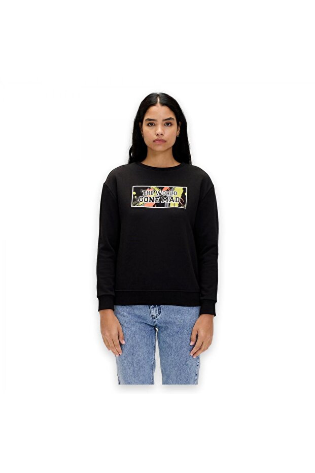 24.04.12.002 Re-Carina Crewneck Black Unisex Sweatshirt