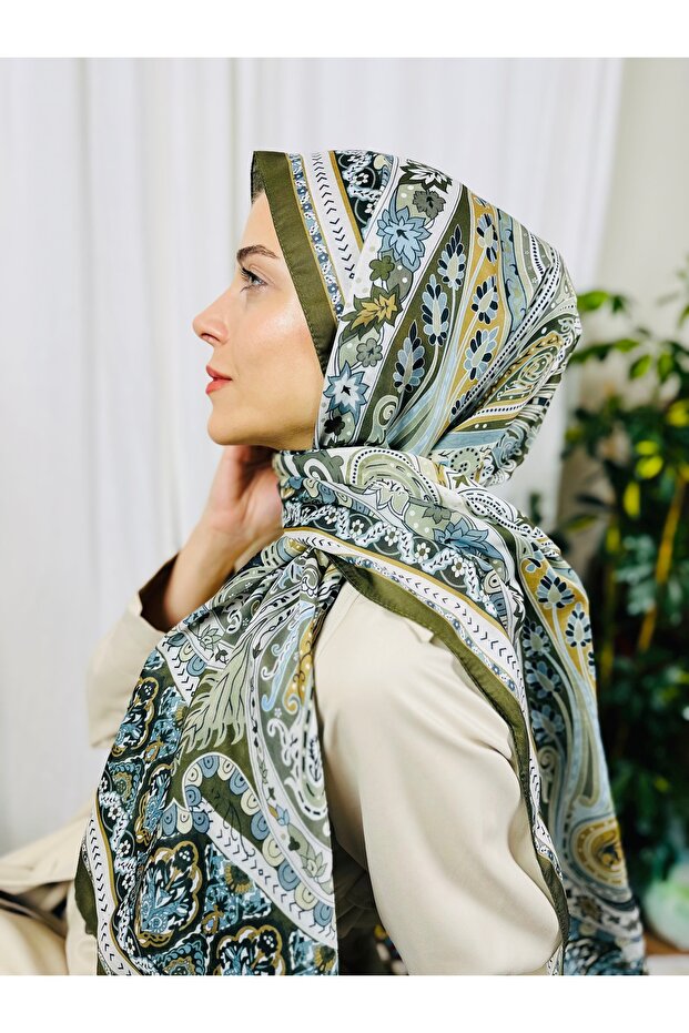 Premium Round Retro Pattern Soft Cotton Shawl - Capture a Stylish Style with Its Ethnic Pattern - 3