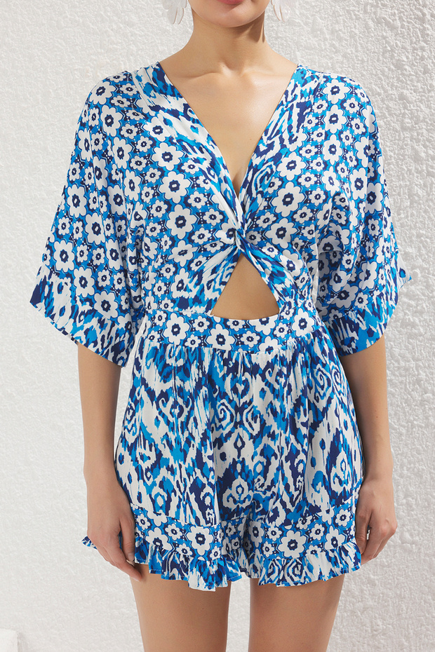 Çiçek Desenli Dokuma Cut Out Detaylı Plaj Mini Tulum TBESS23EL00017 - 3