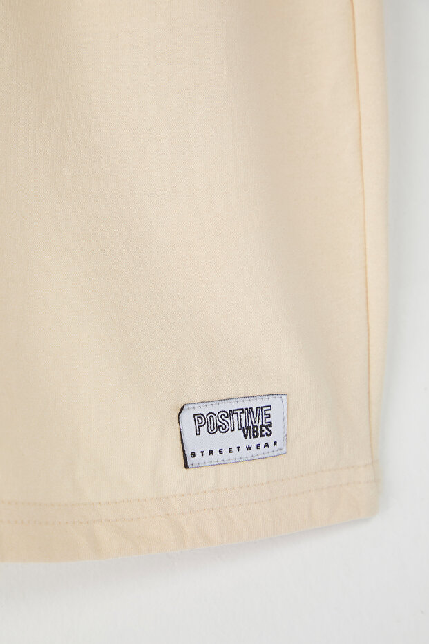 Taş Regular/Normal Kesim Etiket Aplikeli Pamuklu Şort TMNSS23SR00079 - 6