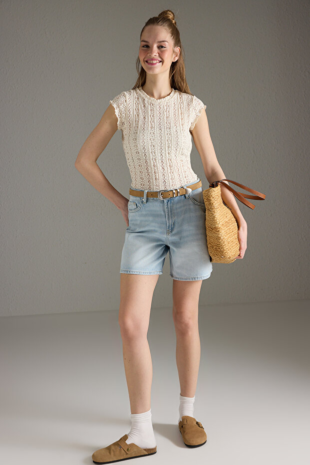 Açık Mavi Normal Bel Denim Bermuda TWOSS25SR00180 - 1