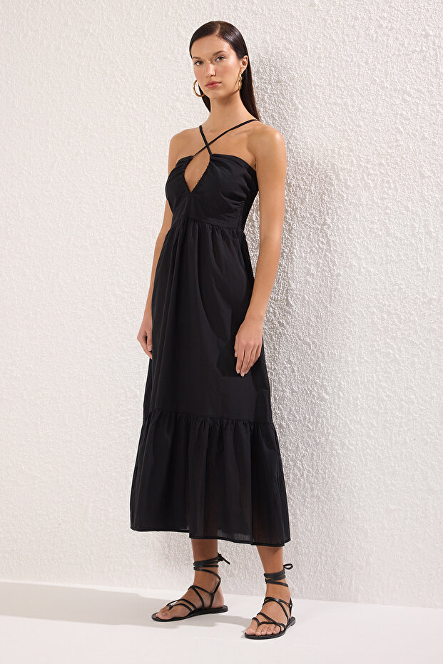 Siyah Dokuma Cut Out Detaylı %100 Pamuk Maxi Plaj Elbise TBESS25EL00110 - 2