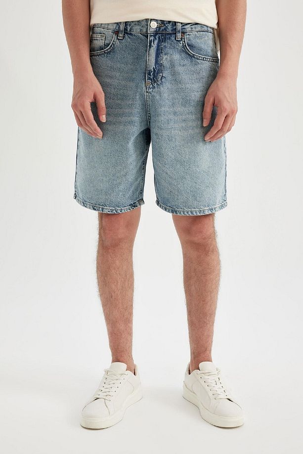 Straight Fit Jean Bermuda Şort D3937AX24SM - 1