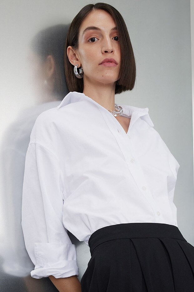 Oversize Wide Fit Basic Plain Oxford Long Sleeve Shirt Z4893Az24Au