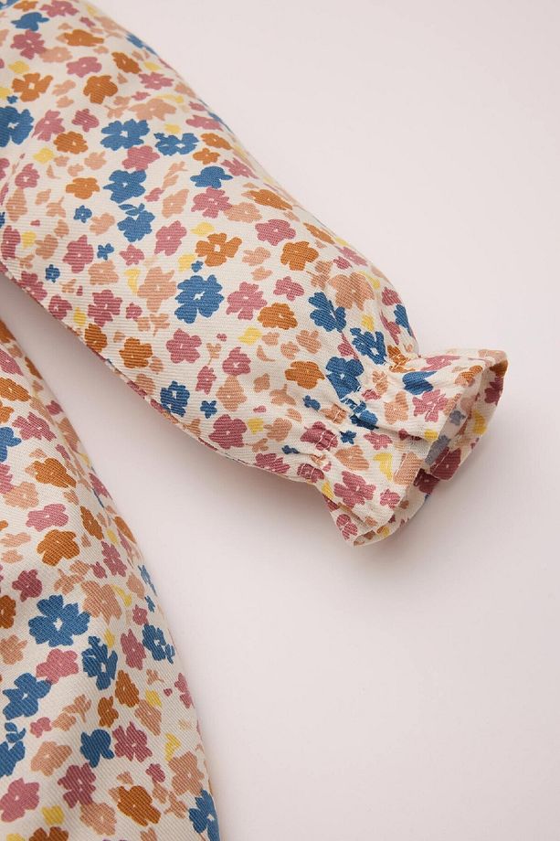 Kız Bebek Çiçekli Uzun Kollu Yakası Fırfırlı Twill Elbise D5962A524WN - 3