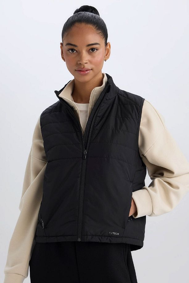 DeFactoFit Su İtici Regular Fit Fermuarlı Sporcu Yelek D6081AX25SP - 1
