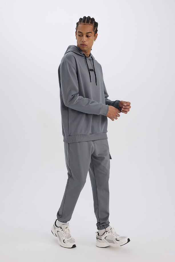 DeFactoFit Sporcu Jogger Eşofman Altı Standart Fit Üç Cepli Beli Bağcıklı Lastikli Paça D3741AX24WN - 1