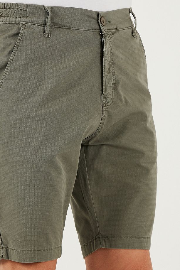 Pamuklu Slim Tapered Bermuda Şort Erkek ŞORT 4503S67SMILANO - 6