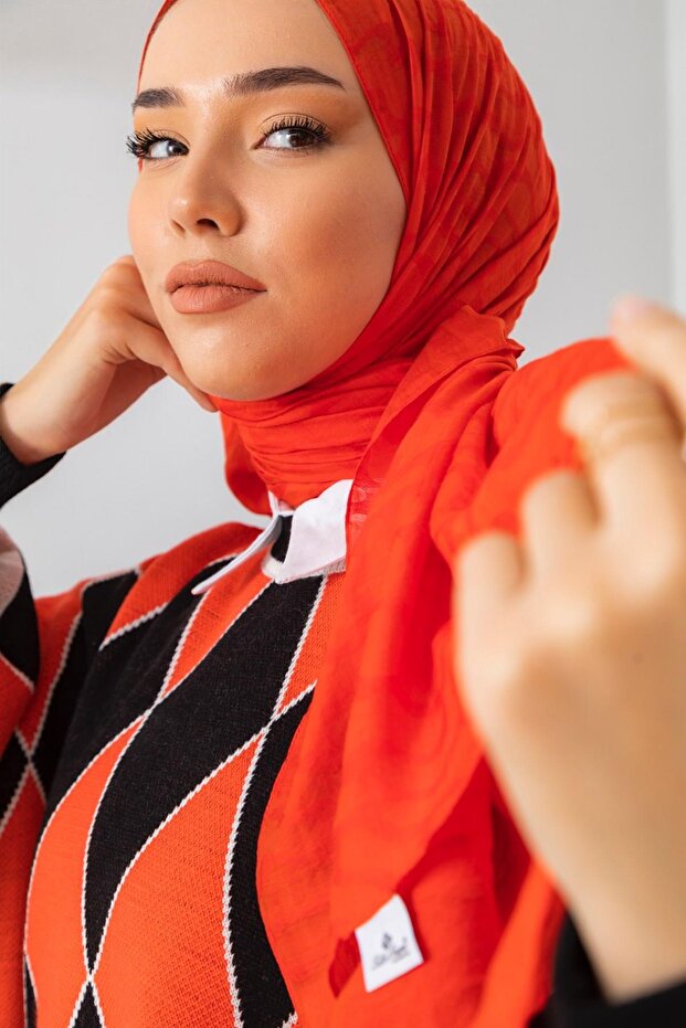 أوليندا شال 49001-05