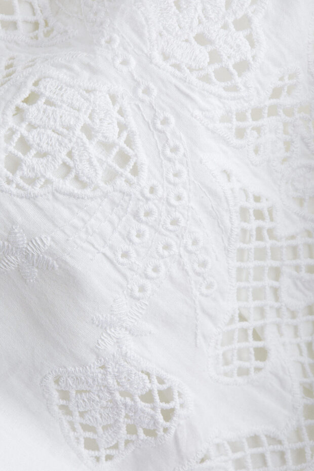 Nakış İşlemeli Bluz - 5