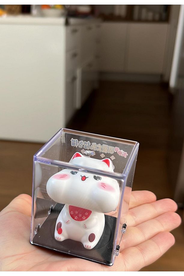 Maneki Neko Kafa Sallayan Şans ve Bereket Kedisi Dekor/Güneş Enerjili Araba ve Masa Süsü - 4