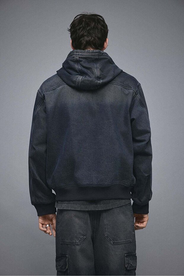 سترة بسحاب ذات مقاس عادي - 3