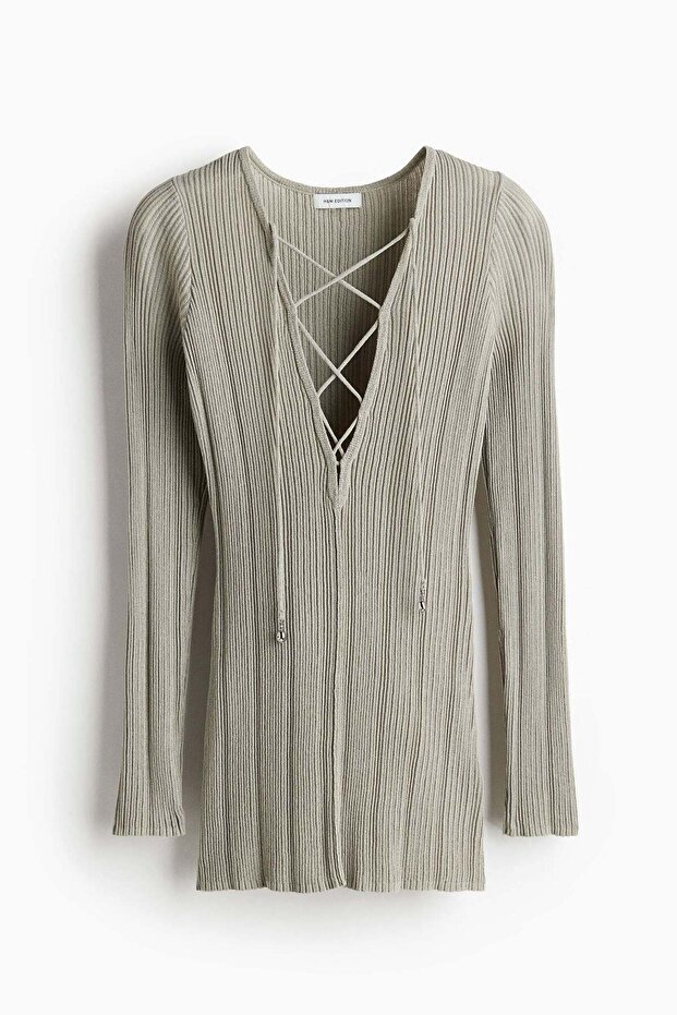 Lace-up top