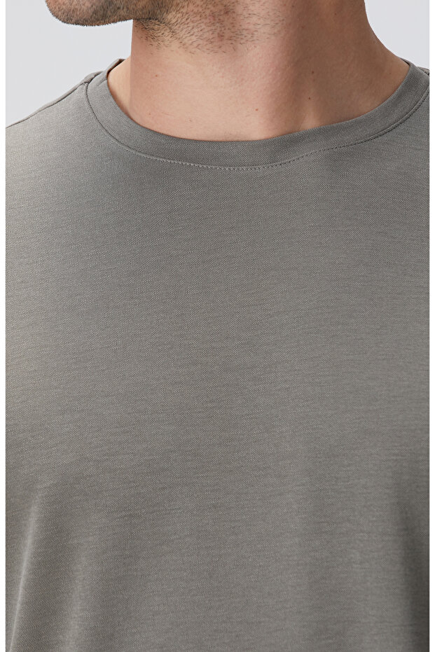 Haki Basic T-shirt - 6