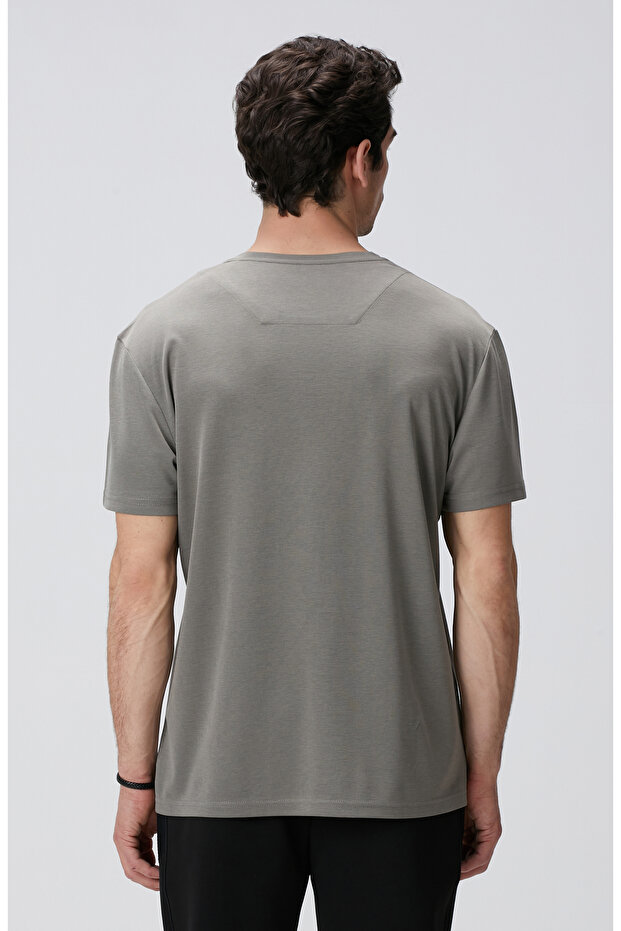 Haki Basic T-shirt - 5