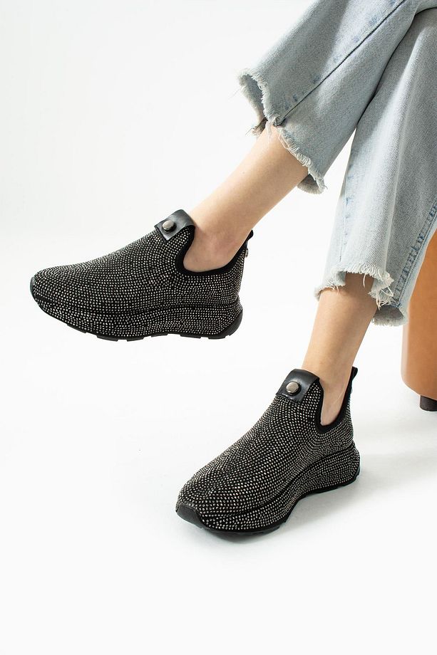 Kadın Desenli Taş Detaylı Yüksek Tabanlı Slip-on Yürüyüş Ayakkabısı - 1