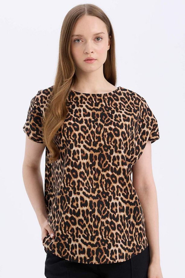 Regular Fit Leopar Desenli Bisiklet Yaka Kısa Kollu Bluz E7038ax25sp - 1