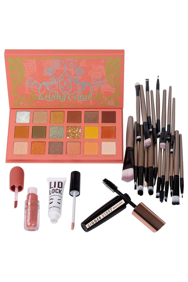 Makeup Set: Eyeshadow + Brush + Lipstick + Primer + Mascara Kit - 1