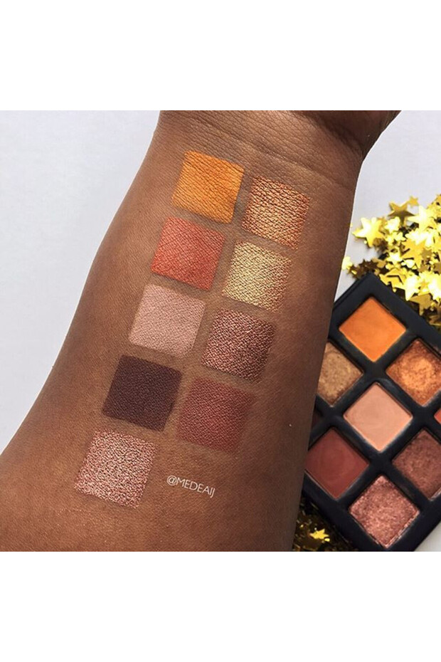 Pressed Pigment Enticing Eyeshadow Palette - 2