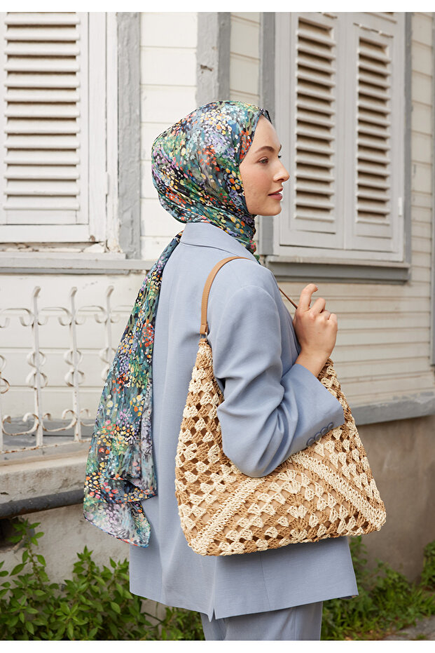 شال رامي منقوش باللون الأسود - 1