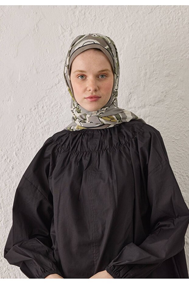 Aspen Patterned Silver Shawl - 3