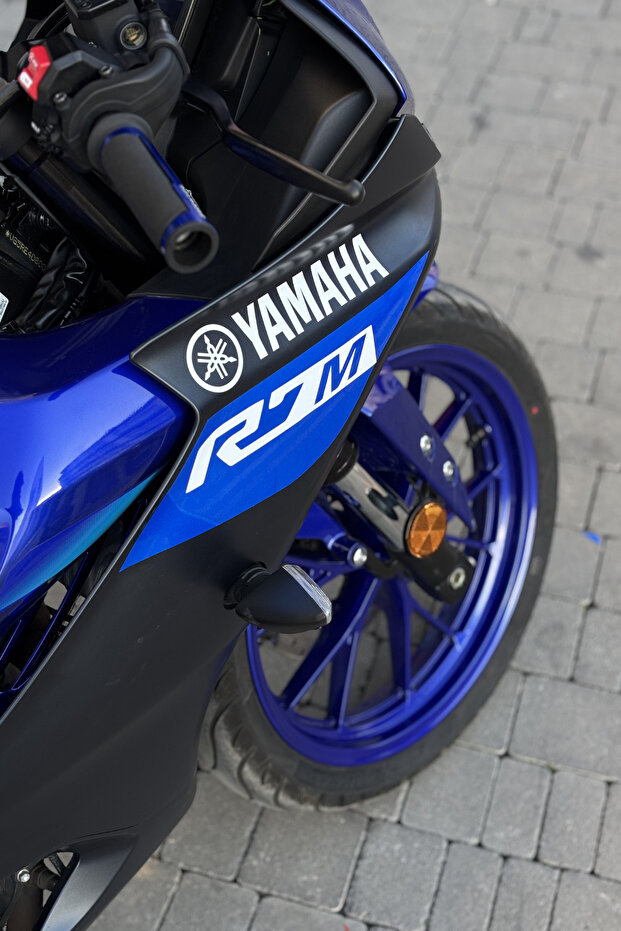 مجموعة ملصقات Yamaha R7M وشعار Yamaha (يمين ويسار)