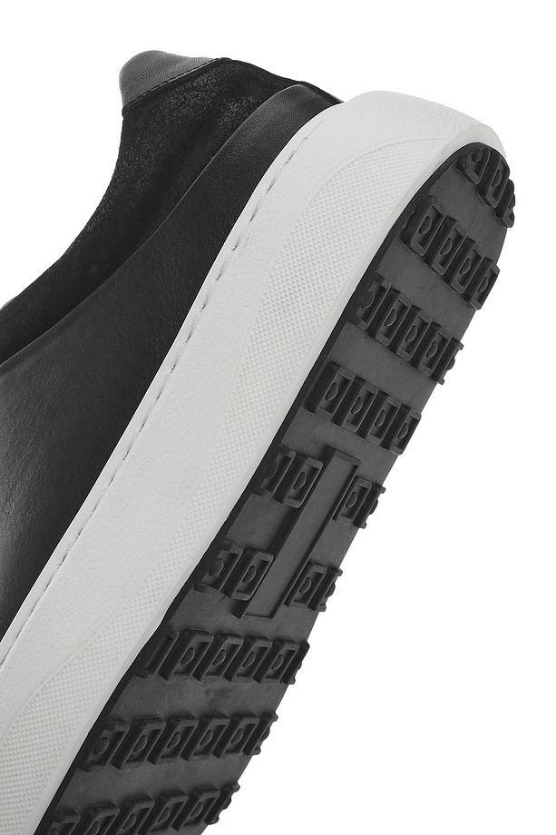 Erkek Siyah Bağcıklı Kalın Tabanlı Deri Sneaker 25SFD641618 - 8
