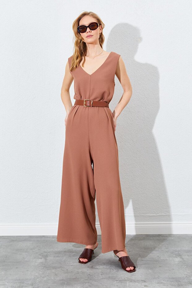 Women's Mocha Cross Back Loose Cut Crepe Jumpsuit