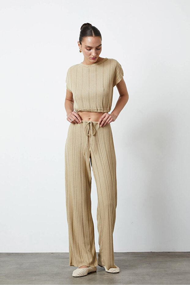 Kayık Yaka Crop Bluz - 1