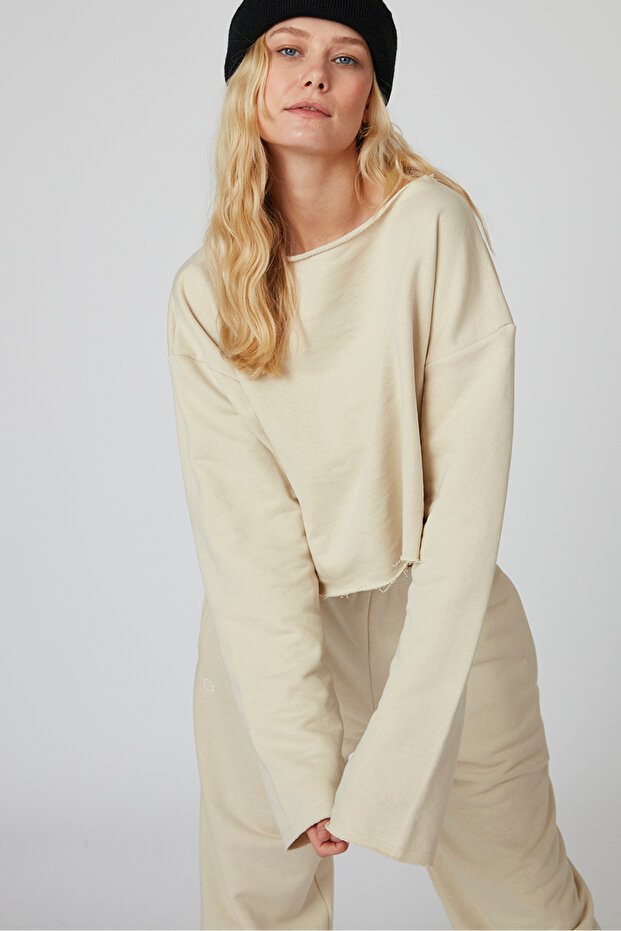 Kayık Yaka Crop Sweatshirt - 2